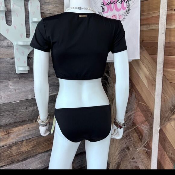 Michael Kors Black Tie Front Cap-Sleeve Bikini with Hipster bottoms size small - Picture 13 of 13